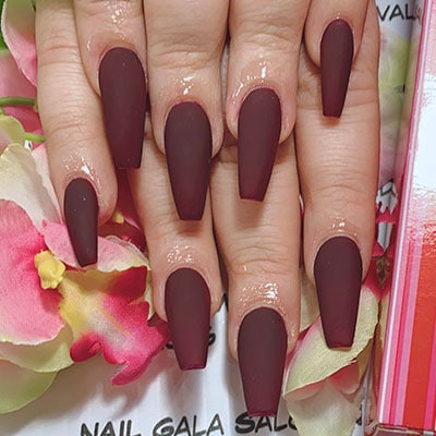 Pella Nail Salon